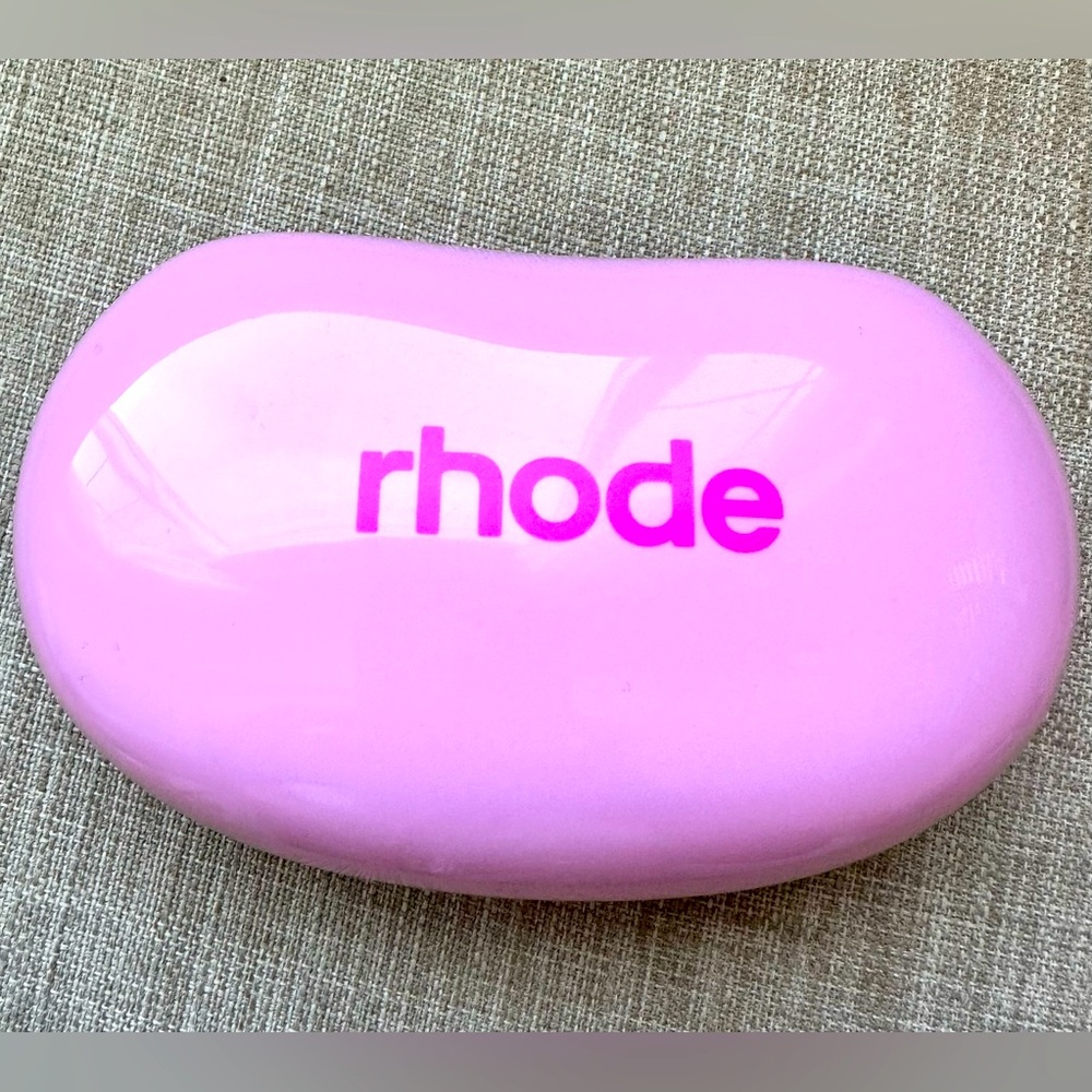 Rhode Jelly Bean Pouch Brand New - Picture 3 of 4